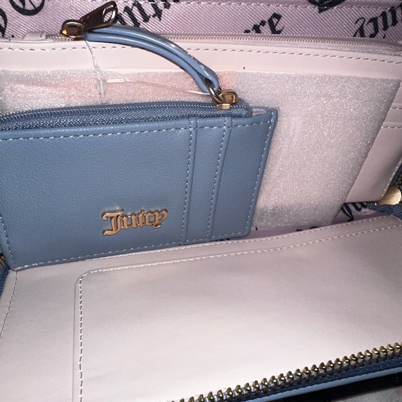 Juicy Couture Blue Crown wallet gift box - Picture 2 of 4